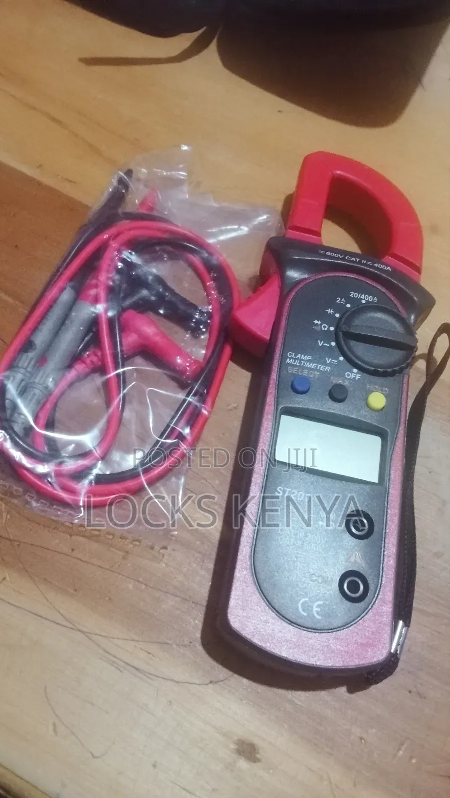 Electricians Clamp Meter
