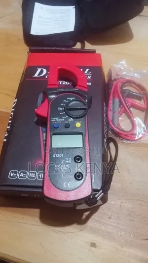 Engineers Clamp Meter