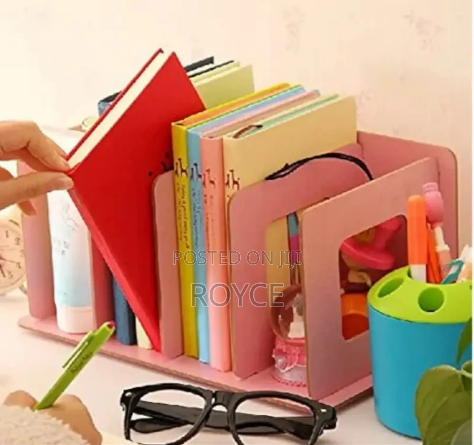 Mini Desktop Bookshelf