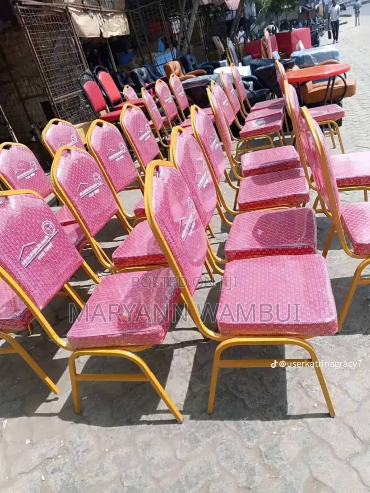 Readymade Conference Chairs