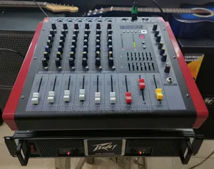 Peavey Cs 4000 Powered Amplifier 6 Channels Max Powered Mixer Usb