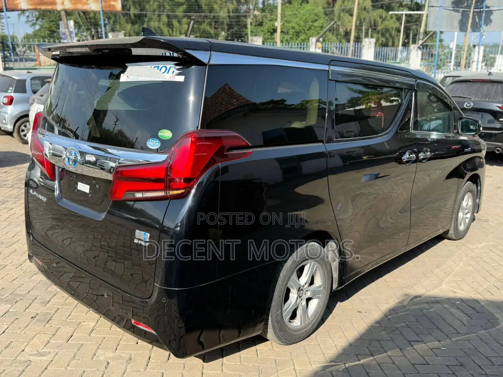 Toyota Alphard 2.5 Hybrid AWD 2018 Black