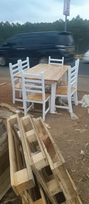 6 Seater Dining Table
