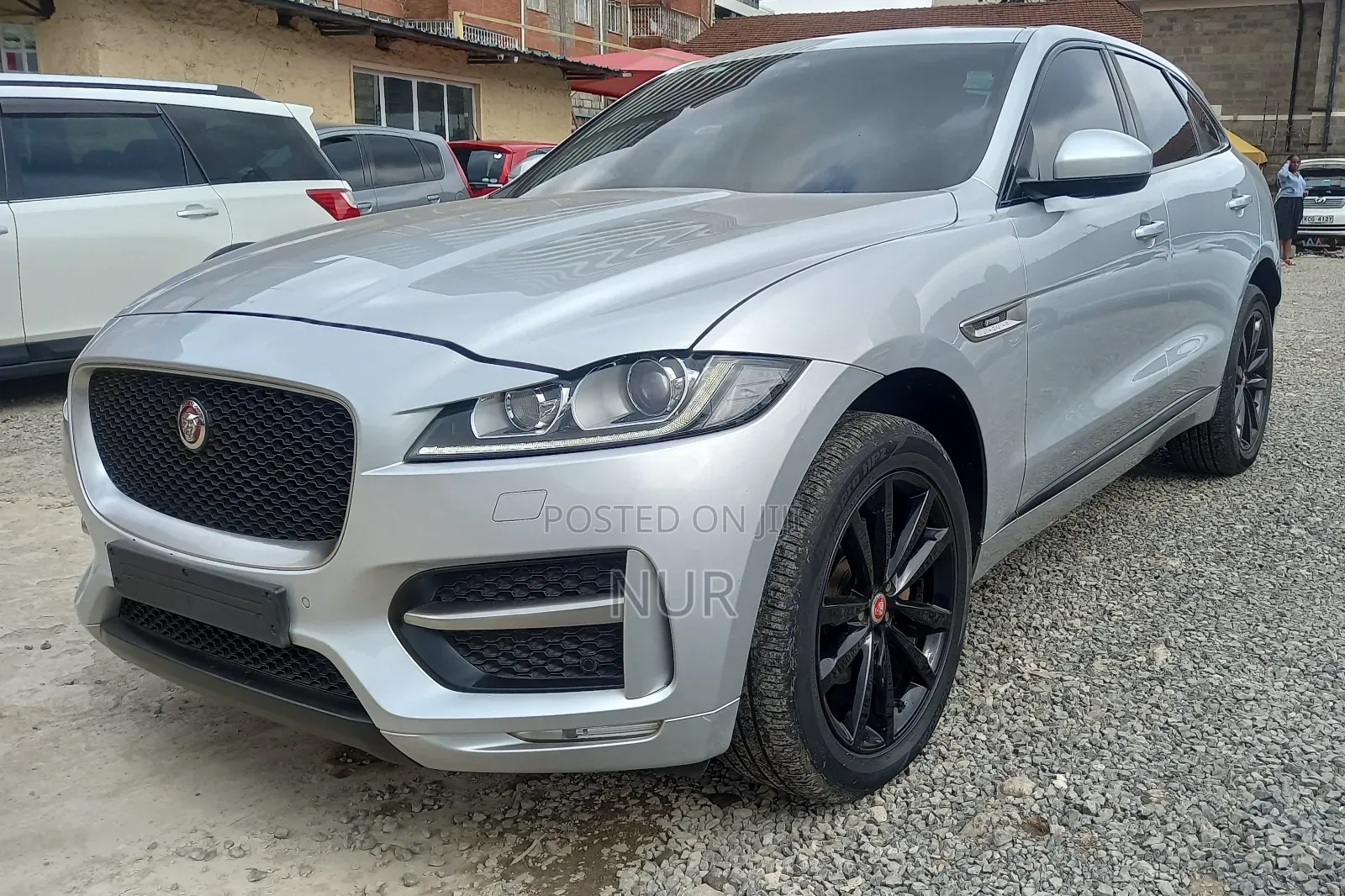 Jaguar F-Pace 2017 Silver