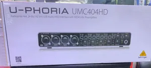 Behringer Umc404 Sound Card