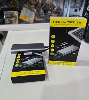 11 in 1 Usb-C Hub Adapter Hdmi Vga Sd Pd Audio for Laptop