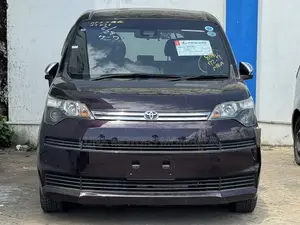Toyota Spade 2019 Black