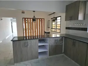 Kitchen Cabinets Feeting and Repairs Service P