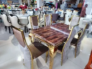 Classic Dining Table Set