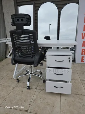 Combo Desk And Headrest Chair.
