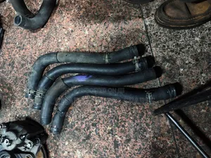 Top Radiator Pipe For Toyota Nze/Premio/Wish