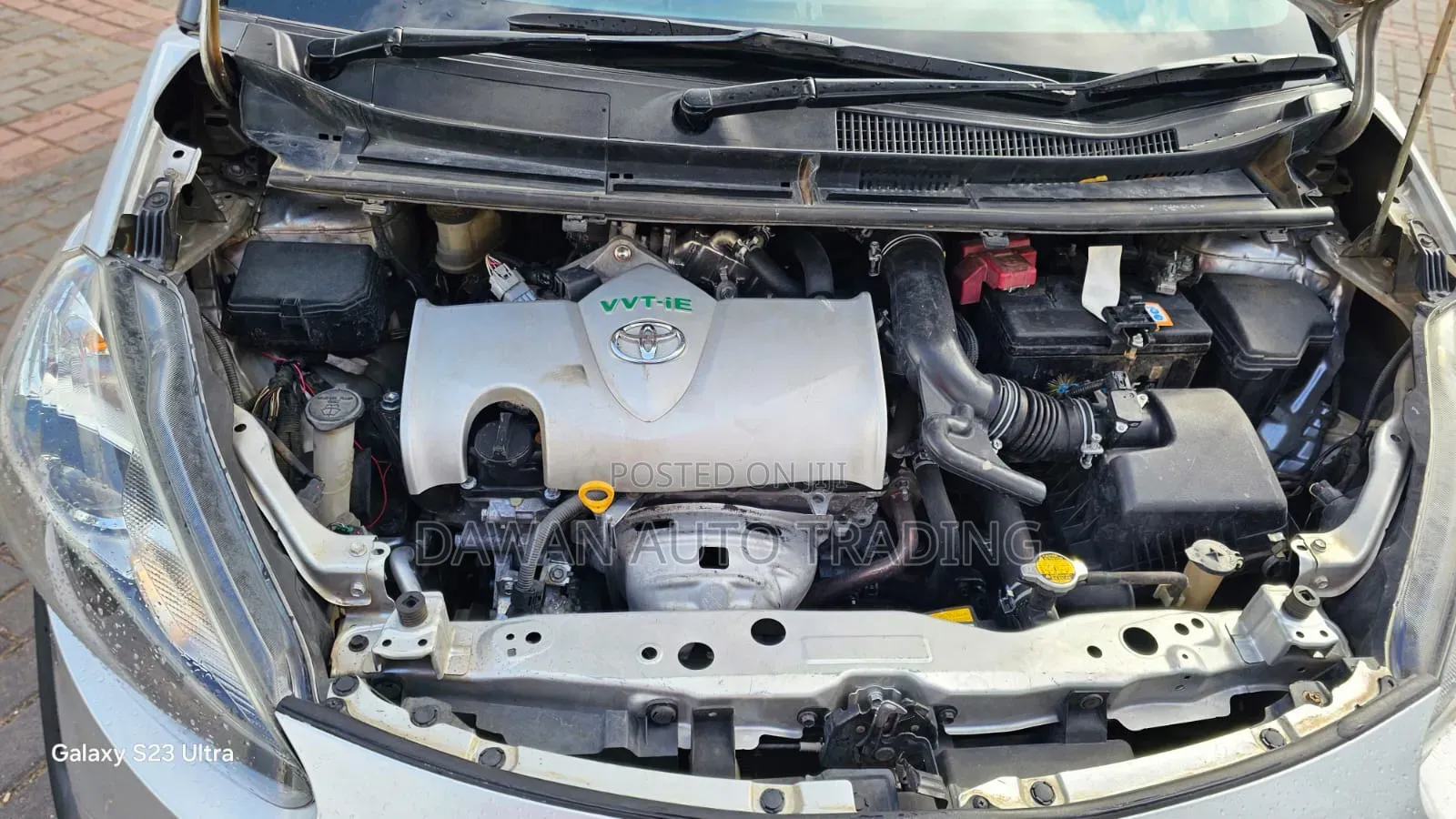 Toyota Sienta 2016 Silver