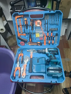 48v Makita Cordless Drill With Tollset And 2batteries