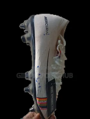 Mercurial Size 40