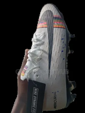 Mercurial Size 40