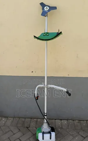 Oasis Brush Cutter 2 Stroke/Grass Cutter