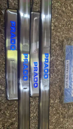 4pcs Prado Chrome Silver Door Step Led Lights Plates