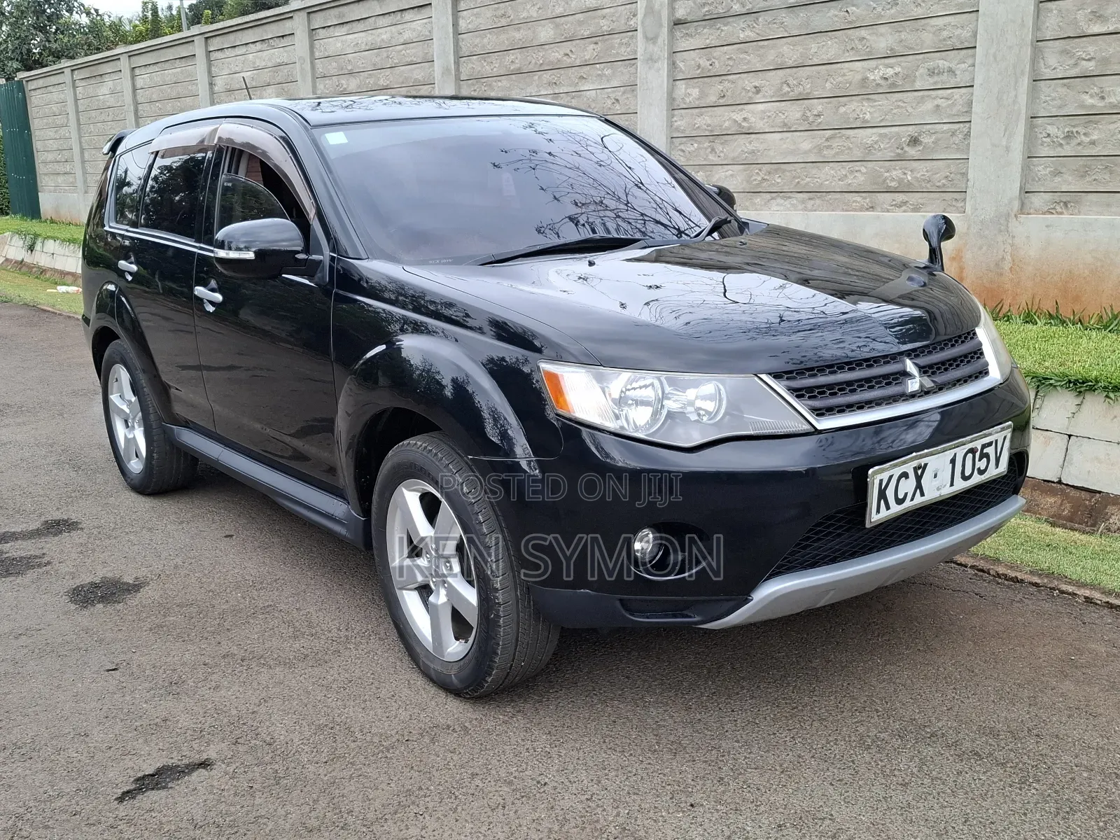 Mitsubishi Outlander SE 2011 Black