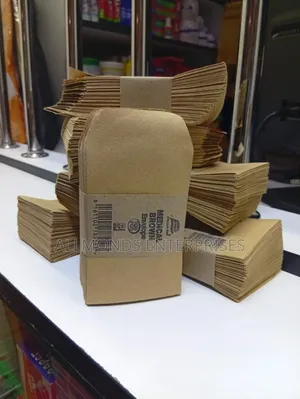 A Packet of 100 PCS Medical Brown Envelope 10.5cm by 6.7cm
