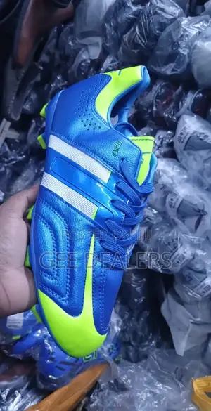 11 Pro Football Boots, Soccer Cleats