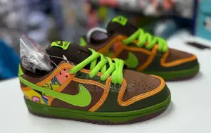 Nike Dunk "De La Soul" Sneakers, Size 38-45