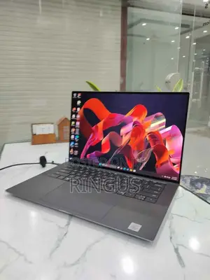 Laptop Dell Precision 5550 16GB Intel Core i7 SSD 512GB