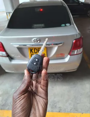 Toyota Axio Key Duplication 