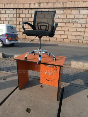 Unique Modern Mesh Office Chair With New Office Desk Tw1j