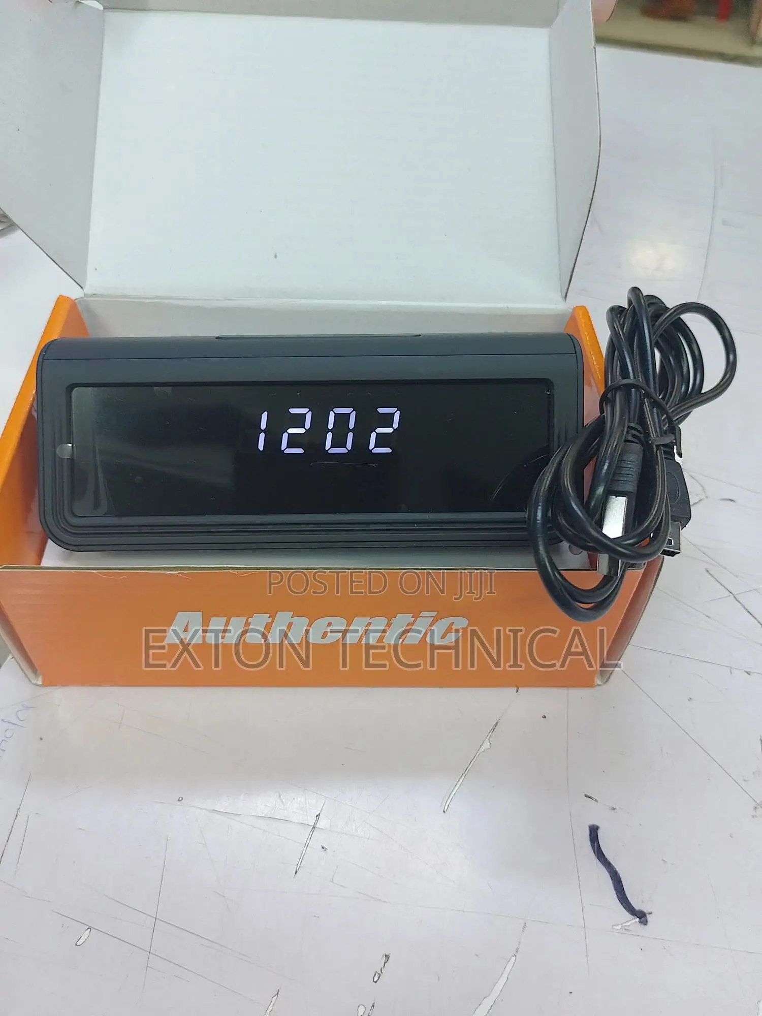 Table Clock Spy Camera, Remote Viewing, Footage Recording