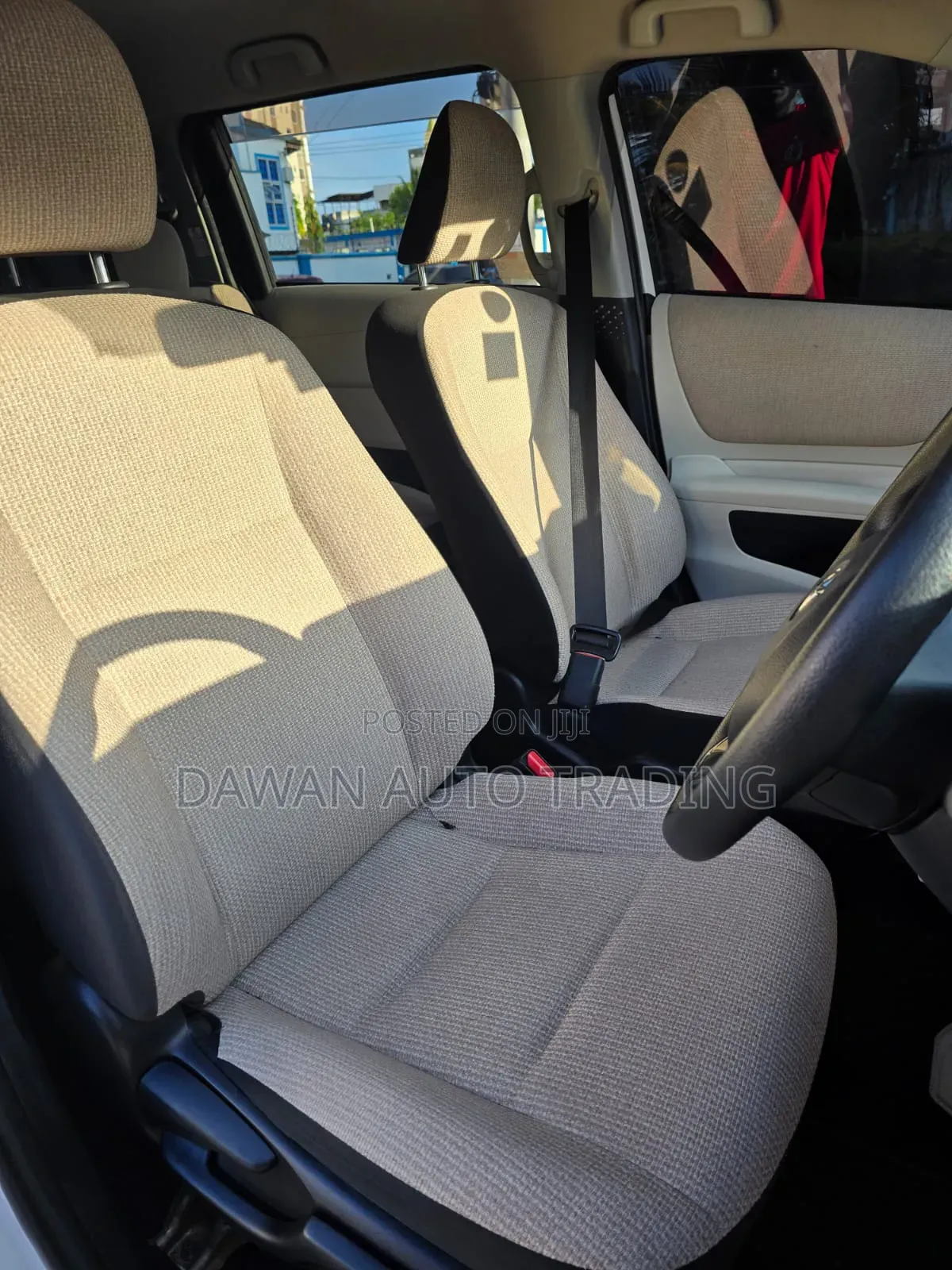 Toyota Sienta 2017 White