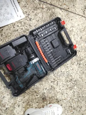 Reliable Bosch Drill / Commercial Suitable Drill