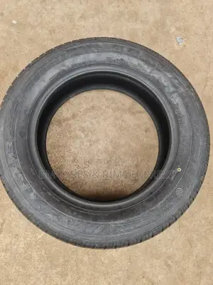 225 /60 R17 Maxxis Tyres (Hpm3)