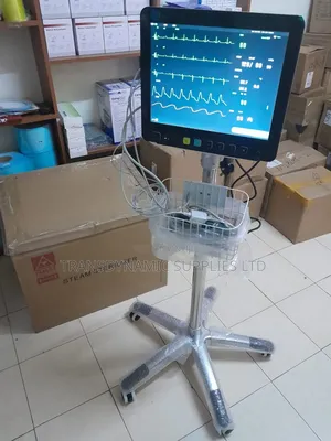 Patient Monitor With Stand/Hospital