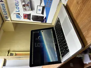 Laptop Apple MacBook 2012 8GB Intel Core I5 SSD 256GB