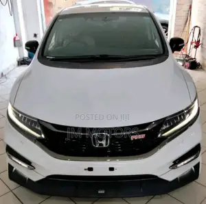 Honda Jade 2018 White