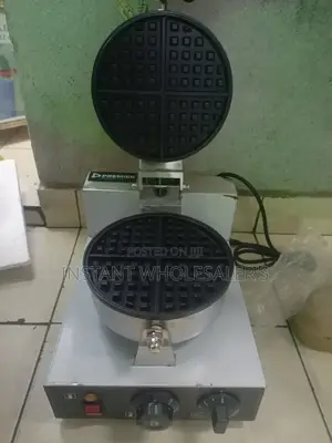 Waffle Maker Machine