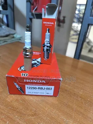 Honda Spark Plugs - 4pcs Dilfr11g