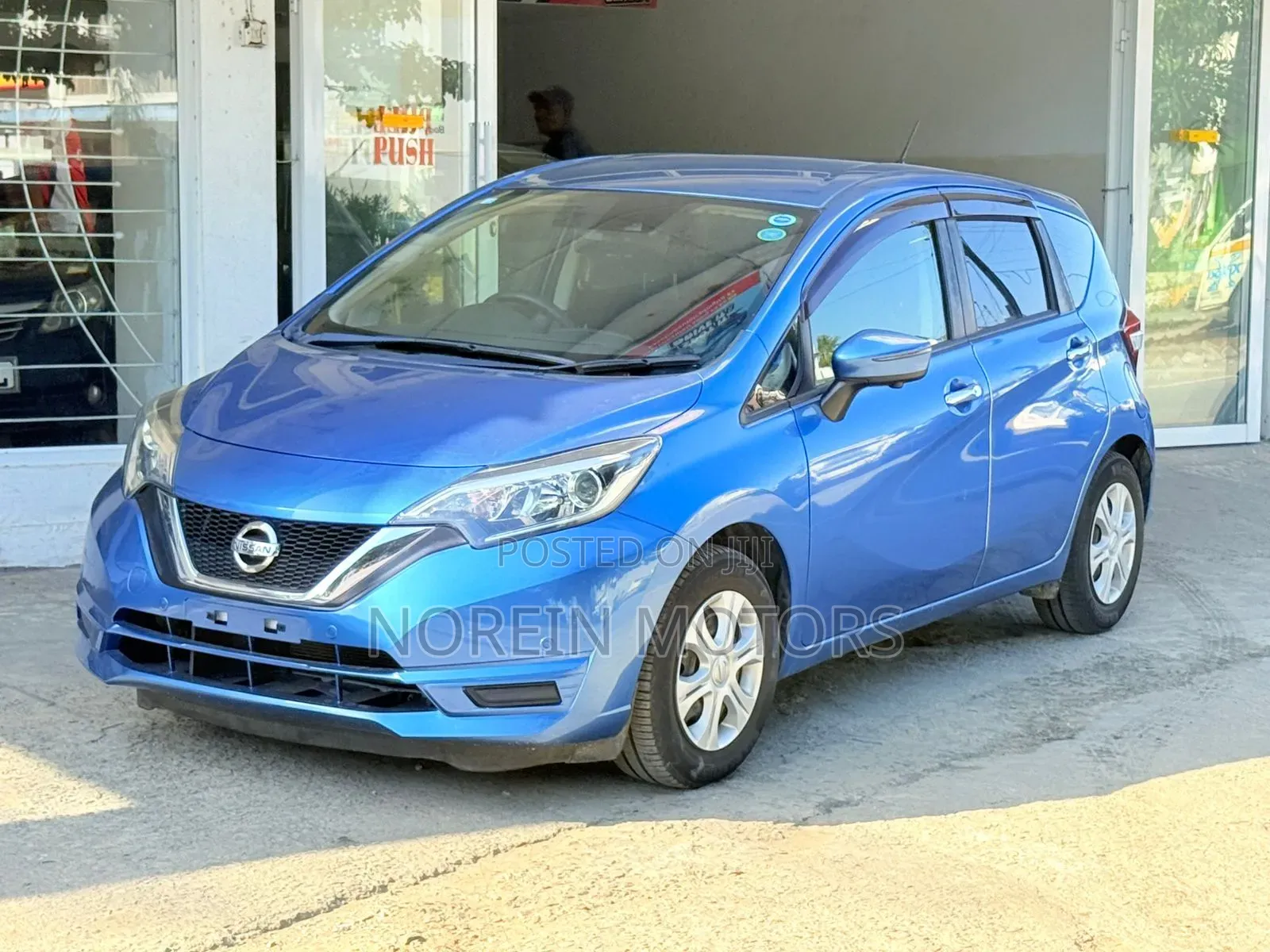 Nissan Note 2018 Blue