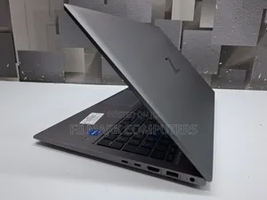 Laptop HP ZBook Firefly G8 32GB Intel Core i7 SSD 1T