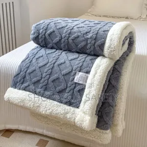 Sherpha Cosy Fleece Blanket
