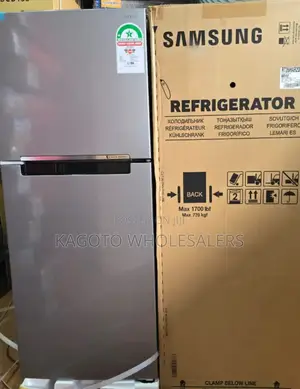 203litres Samsung Top Freezer Two Door Fridge No Frost Sf