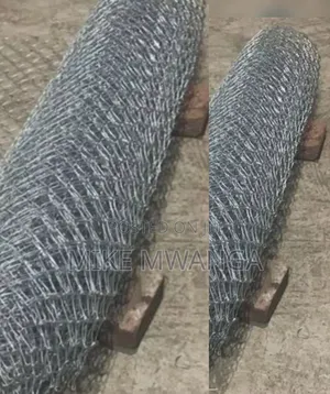 Gauge 12.5 Chain Link Mesh, 7ft, 65x65 Galvanized