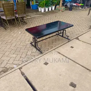 Rrestaurant And Bar Black Table