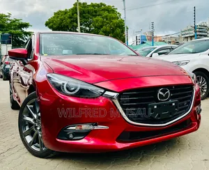 Mazda Axela 2018 Red