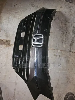 Hondavezel Grille