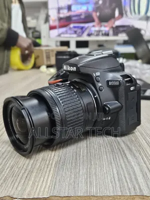 Nikon D5500 DSLR Camera With Af-P 18-55mm Lens Clean
