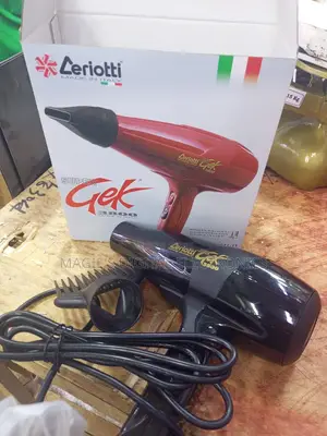 Highly Recommend 1900w Zeriotti Blowdry