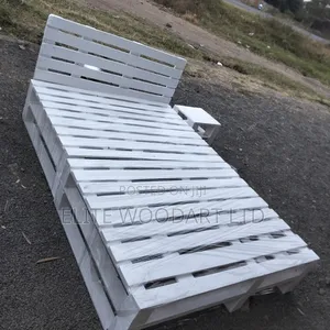 White Haven Pallet Bed