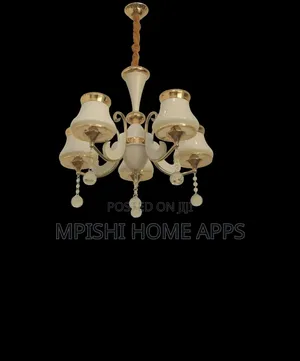5 Arm Modern Ceramic Chandelier With Glass Shades