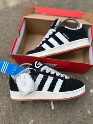 Adidas Campus